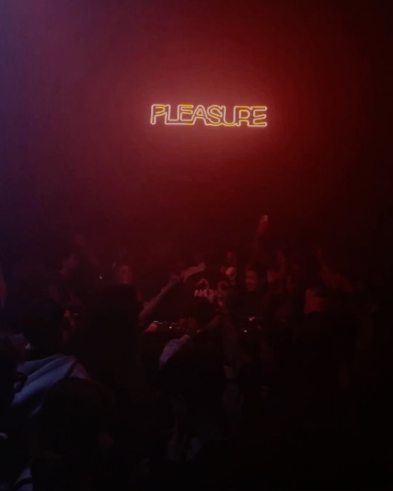 Surrounded by hands !!What an energy Italy!! Grazie Mille Puglia